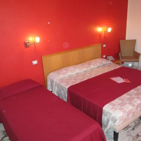 伊科罗利酒店 3* SantʼAntìoco